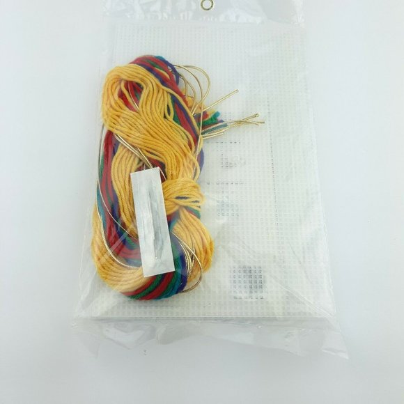 Needlecraft Shop Christmas Trimmings Stars Of Promise Plastic Canvas - Picture 7 of 7